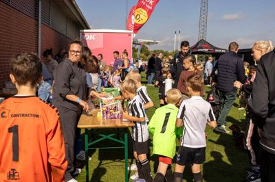 Trængsel og godt humør: Det kan sagtens gå hånd i hånd. Det er Hodsager Børne Cup et bevis på.