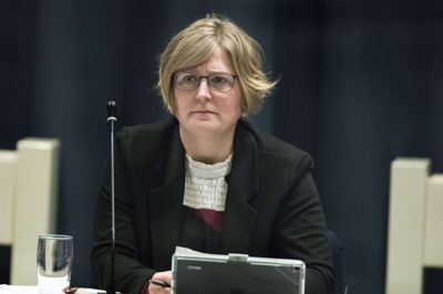 Susanne Jacobsen er splittet i forhold til motorvejens placering.