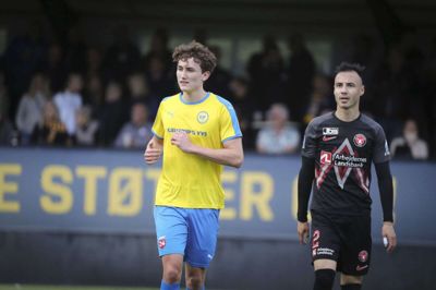 17-årige Jonathan Lind gjorde god reklame for sig selv, da han i september mødte FC Midtjylland med holdkammeraterne i Kjellerup IF. Foto: Martin Ballund