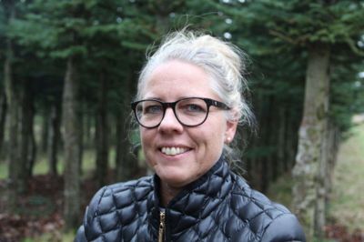 Lena Gaarde fra Gråmose har sammen med de øvrige beboere kæmpet for en cykelsti ved hovedvej A13.