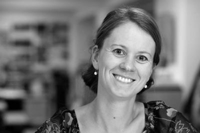 Line Morsing Steenberg, planchefI Ans skulle vi finde ud af, hvad borgerne ønsker, når det ikke kan lade sig gøre at byudvikle ad Søndermarksgade. Og vi fik gode bud på en mulighed ved Ømosevej. Mødet gik godt, I begyndelsen søgte borgerne svar. Men vi fik meget med hjem i forhold til byggegrunde, seniorboliger, bymidte og detailhandel. Vi vil gerne hele vejen rundt - også i forhold til andre kommunale tilbud i lokalområderne. Det kom vi ikke helt ved mødet, så vi skal hjem og vurdere, om vi har set for meget på den fysiske plan. Vi vil gerne arbejde mere på tværs af forvaltningerne i det omfang, det har relevans for lokalområderne.