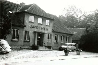 Kjellerup Apotek i Vestergade var engang en virksomhed med mange ansatte.