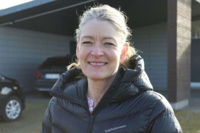 Mette Lindbjerg er glad for, at hun og manden Thomas tog imod to ukrainske flygtninge.