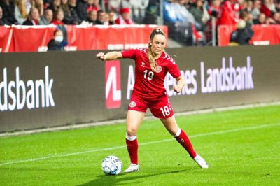 22-årige Janni Thomsen fik landsholdsdebut for lidt over to år siden i en kamp mod Norge ved Algarve Cup. Kommer hun på banen i aften mod Brasilien, bliver det hendes 14. kamp for Danmark. Foto: Mia Eriksson/Zuma/Ritzau Scanpix