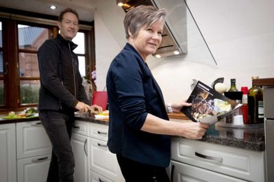 Mona Prip og Karl Åge Vutborg er glade for deres medlemskab af kogræsserlauget. Det giver gode ting på mange forskellige fronter. Foto: Jakob Stigsen Andersen
