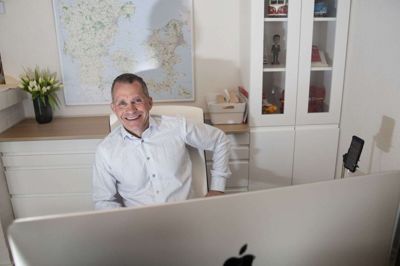 Nicolas Boalth fra Ans har stort set været i Danmark hele sit liv, men skulle alligevel gennem hele møllen, før han fik sit statsborgerskab. Foto: Martin Ballund
