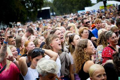 Tange Sø Festival skifter ledelse i år. Den nye direktør efter festivalen 2026 bliver Mads Frandsen (V), der er byrådspolitiker i Silkeborg Kommune.