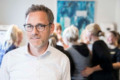 Kim Thynebjergs 60 års dag bliver fredag fejret på Levring Efterskole.