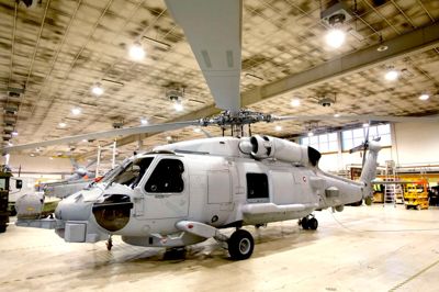 Det er en medarbejder fra Helikopter Wing Karup, der i weekenden blev sigtet for vanvidskørsel.