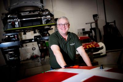 Motorsportsdelen blev en dyr fornøjelse for René Birch i de seneste regnskabsår. Gennem årene har han ellers haft en fremragende næse for de gode forretninger. En næse, der har bragt ham langt.