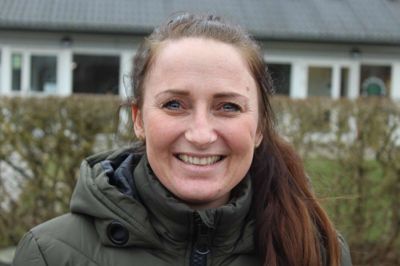 Malene Melander Andersen, 37, er tilflytter fra Læsø og Viborg: - Vælg Thorning fordi her er en dejlig skole, en god børnehave, og en sindssygt god idrætsforening. Der instruerer jeg i power dance. Jeg er glad for det lokale samfund. Mine børn er trygge her.
