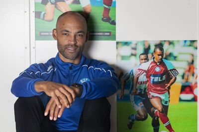 - Det er de store kampe med mange mennesker, hvor der er meget på spil, som jeg savner. Men selve hverdagen som professionel fodboldspiller savner jeg ikke så meget, fortæller Thomas Røll. Foto: Martin Ballund