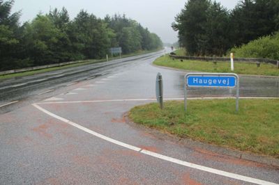 Haugevej fungerer som forbindelsesvej mellem rute 52 og hovedvej A13, og der bliver kørt stærkt. Lokalrådet ønsker derfor at udvide hastighedsbegrænsningen på Haugevej.