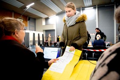 Når vælgerne i Silkeborg Kommune stemmer til byrådsvalgene, bliver krydset ofte sat hos de velkendte og etablerede partier. Enkelte kandidater har uden held forsøgt sig med at stifte en lokalliste eller at stille op i eget navn.