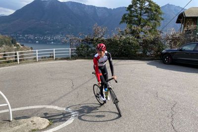 Asbjørn Hellemose skal fra næste år køre hos det amerikanske mandskab Trek-Segafredo.