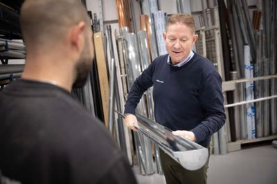 Claus Egholm er direktør hos Kjellerup Group. Selskabet ejes af Installatørgruppen, der er en sammenslutning af en lang række installationsvirksomheder indenfor el, vvs, fiber, ventilation og køl. Kjellerup Group har knap 140 medarbejdere.