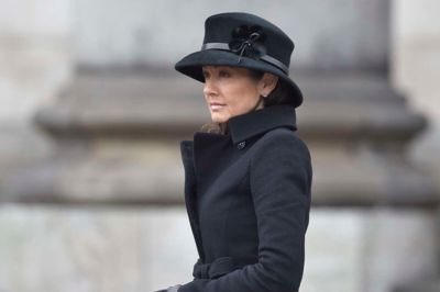 Grevinde Alexandra er blevet single igen.