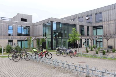 Både på bibliotekerne i Brande og Ikast er der masser af aktiviteter de kommende måneder.