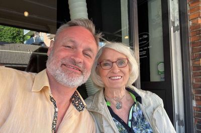 Claus og Inge-Lise Elming på en selfie fra sidste sommer - den sidste selfie, de tog. Foto: Privatfoto