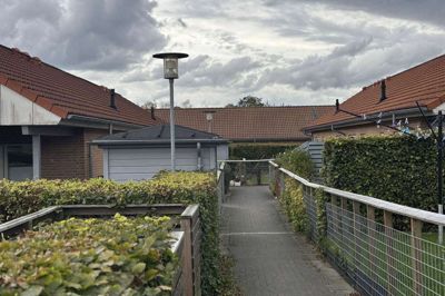 Boligselskabet køber et 3100 kvadratmeter stort areal på Flamming Mose Vej i Sjørslev. De vil bruge arealet til at opføre syv almene boliger.