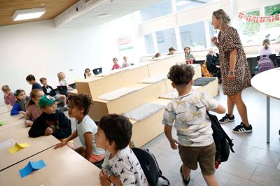 Indskolingen på Herningsholmskolen er rykket ind i hovedbygningen til de større klasser.