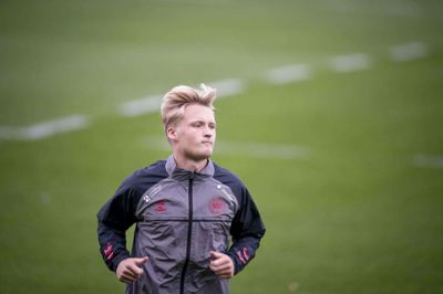 Kasper Dolberg kan sagtens få en flot karriere med sukkersyge ifølge overlæge Jens Juel Christiansen, men han skal lære om sin sygdom. Foto: Liselotte Sabroe/Ritzau Scanpix