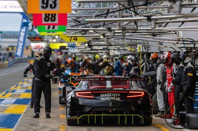 GMB Motorsport havde tre biler med på Le Mans-banen. Foto: GMB Motorport