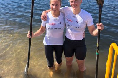 Jeanette Raahauge og Anne-Sofie Winther var glade for placeringen. Her er de efter løbet.