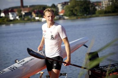 Fotos fra Kajak-EM. Mads Brandt er på vandet, så han er vigtig. Desuden Cathrine Rask. Foto: Jakob Stigsen Andersen