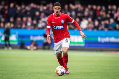 Joel Felix spillede fuldtid i årets første fem kampe i Superligaen, men har ikke været i aktion siden 19. marts, da SIF spillede 3-3 med FCM i den sidste kamp i grundspillet. Foto: Morten Kjær/Ritzau Scanpix