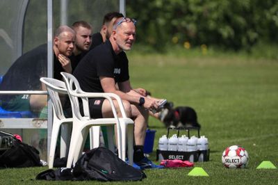 Lars Dahl skal føre Lemming til sejr på lørdag, ellers rykker holdet ned i serie 1. Foto: Martin Ballund