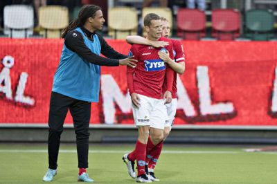 Kasper Kusk troede, at han havde udlignet til 2-2 mod Brøndby, men scoringen blev underkendt. Foto: Henning Bagger/Ritzau Scanpix