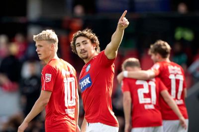 Alexander Lind er den absolut mest sælgende, hvad angår SIF-trøjer i øjeblikket. Den unge angribers mange mål har gjort ham ekstremt populær - særligt blandt børn.