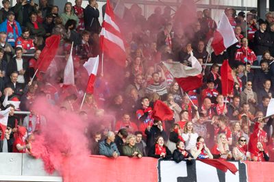SIF-fans er trætte af mandagskampe.