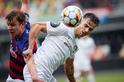 Stefan Stojilkovic (t.h.) scorede begge mål for Young Boys.