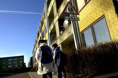 Kriminalitet er et stigende problem både på Holtbjerg og i Lyngbyen i Gullestrup. Det viser en rapport fra Landsbyggefonden. Mens politiet i gennemsnit rejser 8,5 sigtelser for hver 1000 indbyggere i hele Herning kommune er tallene 40 og 53 for hver 1000 indbygger i Lyngbyen og på Holtbjerg.?foto: tom laursen