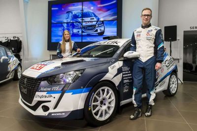 Line Nedergaard er andenkører for makkeren Jacob Massen, og de har skiftet team til den kommende sæson. Foto: Glad Sport