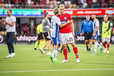 Tobias Salquist var fredag stadig dybt skuffet over det samlede nederlag til HJK Helsinki, men han og SIF får noget af et plaster på såret i form af seks interessante kampe i Conference League. Foto: Morten Kjær/Ritzau Scanpix
