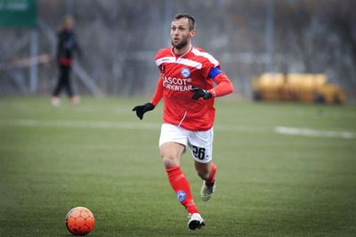 Thorbjørn Holst var en markant SIF-anfører og med omkring landsholdet, men skader satte ham meget tilbage. Foto: Martin Ballund