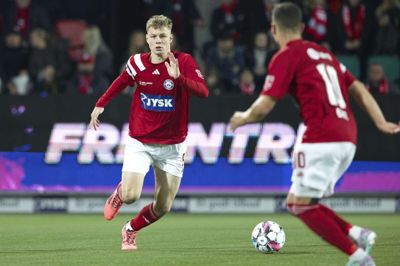 Fredag aften var Alexander Simmelhack i aktion som indskifter på SIF’s superligahold, og lørdag scorede han i U19-ligaen. Foto: Ole Nielsen