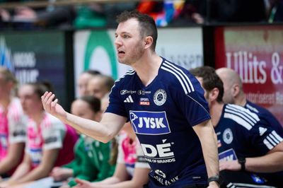 Silkeborg-Voels cheftræner, Peter Schilling Laursen, ærgrede sig over, at det ikke blev til point efter et tæt lokalopgør i Viborg.