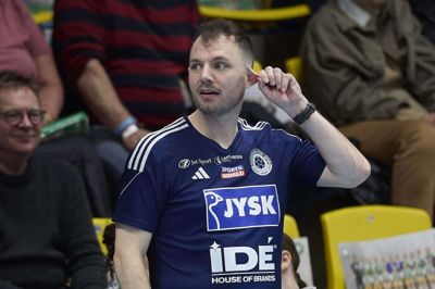 - Vi skal gå seriøst ind til kvalifikations- spillet og gøre det så godt, at vi kan forlade sæsonen med smil på læben, siger cheftræner Peter Schilling Laursen. Foto: Ole Nielsen