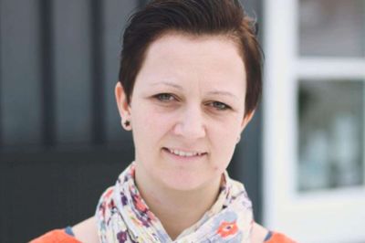 Katja Bjerre var blandt de første pædagoger, som gennemførte et 2 måneders uddannelsesforløb med fokus på inklusion. I dag fungerer hun som en slags ambassadør for projektet