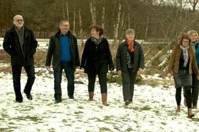 Jens Thomsen. Projektgruppen er fra venstre Jacob Lauridsen, Kurt Larsen, Charlotte Helleufer, Yrsa Lund, Britta Brandt, Vibeke Grønskov og Jane Sørensen. Keld Bertelsen var fraværende.