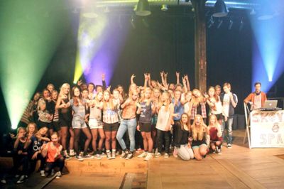 I lighed med de tre foregående år byder RemisenBrande på "KONFI EVENT" - en festlig aften for årets konfirmander og deres kammerater. Her bydes på masser af underholdning, stand-up, DJ og konkurrencer om flotte præmier