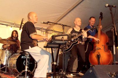 The Loony Cats kommer og spiller rock\'n roll