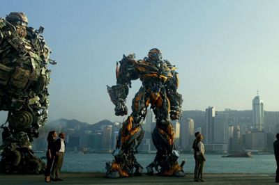 Den amerikanske actionfilm »Transformers: Age of Extinction« tegner til at blive en af sommerens mest sete biograffilm på verdensplan (Foto: UIP)