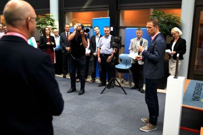Direktør Rasmus Niebur er en af de virksomhedsledere, der har gode oplevelser med kommunen som medspiller. Han talte ved prisoverrækkelsen. Foto: Jens Anton Nordestgaard