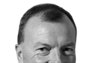 Privatkunderådgiver Kåre S. Rasmussen har rundet 40 år som ansat i bankbranchen