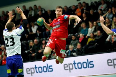 Rasmus Porup og resten af HCM-holdet kom blæsende fra start og slog Bjerringbro-Silkeborg i suveræn stil. Foto: Flemming Hansen
